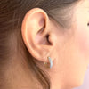 Brinco Argola com Detalhe em Ouro Branco em Ouro 18k / 18k Gold Hoop Earring with White Gold Detail - Ricca Jewelry