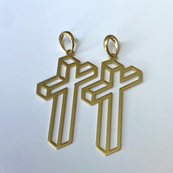 Pingente Cruz Vazada Tridimensional em Ouro 18k / 18k Gold Hollowed-out Three-dimensional Cross Pendant - Ricca Jewelry