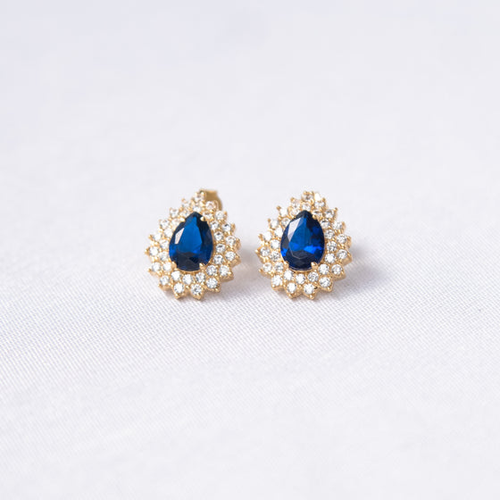 Brincos de Ouro 18k com Zircônia Gota cor Safira Azul e Zircônia Cristais em Volta / 18k Gold Earrings with Blue Sapphire Drop Zirconia and Zirconia Crystals Around - Ricca Jewelry