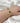 Pulsera infantil laminada con placa