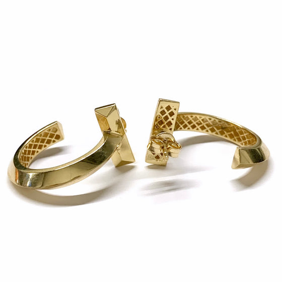 Brinco em Ouro 18k Modelo Argola Inspiracao Tiffany / 18k Gold Hoop Earrings Tiffany-Inspired Design