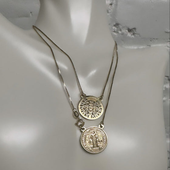 Escapulario de Ouro 18k Modelo Sao Bento com Corrente Veneziana / Box 50cm - Ricca Jewelry