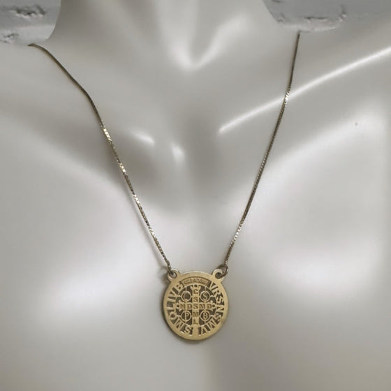 Escapulario de Ouro 18k Modelo Sao Bento com Corrente Veneziana / Box 50cm - Ricca Jewelry