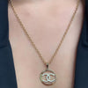 Pingente em Ouro 18k Modelo Inspiracao Chanel com Pedras de Zirconia / 18k Gold Pendant Chanel Inspiration Model with Cubic Zirconia Stones