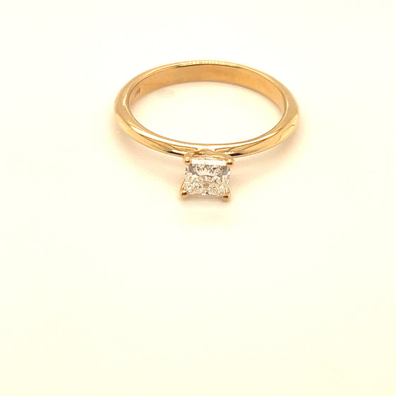 Anel Solitario com Diamante Quadrado - Ricca Jewelry