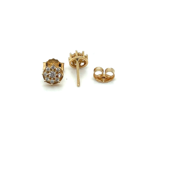 Brinco em Ouro 18k Flor Cravejado com Zircônia / 18k Gold Earring Flower Studded with Zirconia - Ricca Jewelry