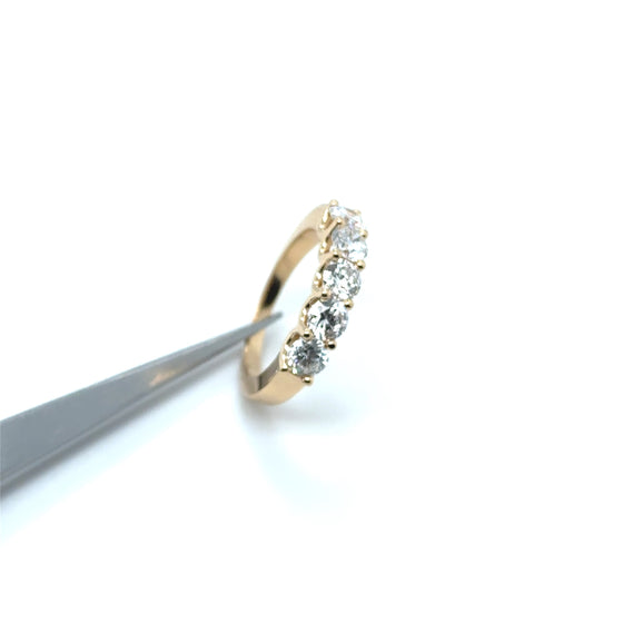 Anel em Ouro 18k Modelo Meia Alianca com 5 Diamantes 1.8Ct - Ricca Jewelry