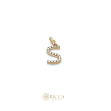  Pingente de Ouro 18k Modelo Letra S com 16 Diamantes / 18k Gold Pendant Model Letter S with 16 Diamonds - Ricca Jewelry